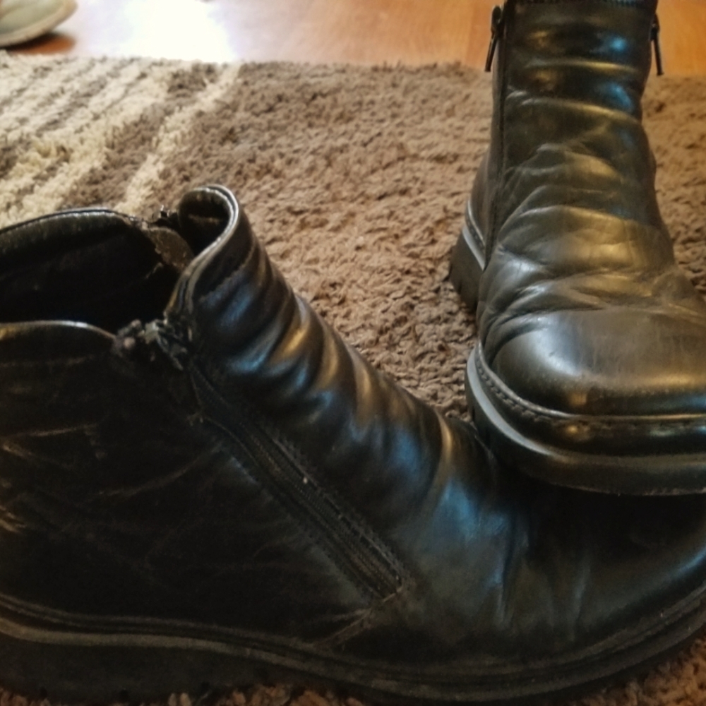 Vera Gomma boots